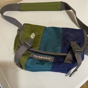 Timbuk2 Itsy Bitsy Teenie Weenie Blue and Green Messenger Bag 12”x10”